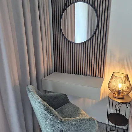 Apartament Luny Center *