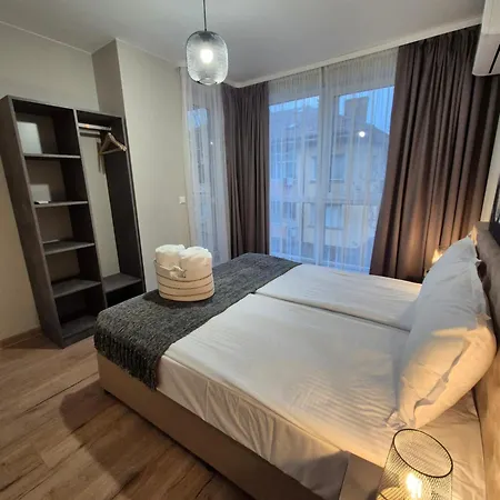 Apartament Luny Center *